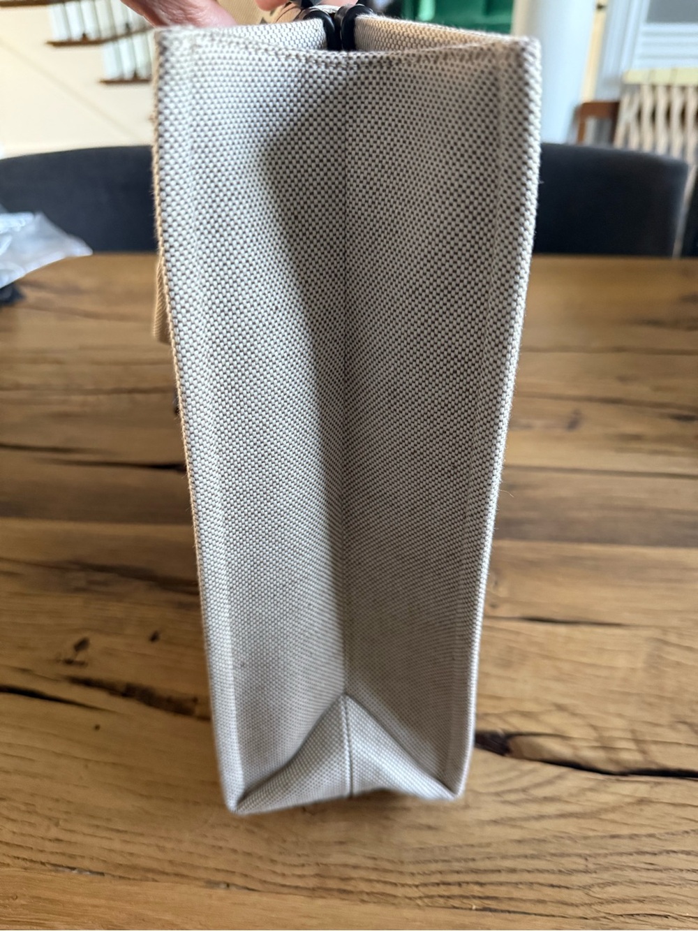 Chloe Large Woody Linen Tote - Picture 4 of 8